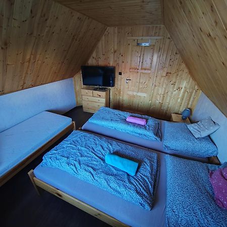 Chata Osmicka Zlaté Hory Exterior foto